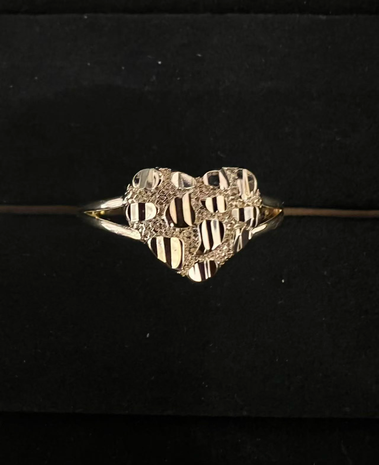 Heart ring