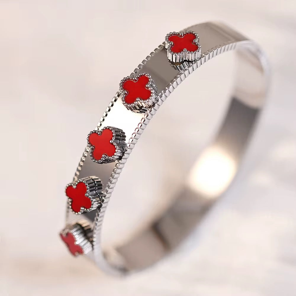 Clover Bangles