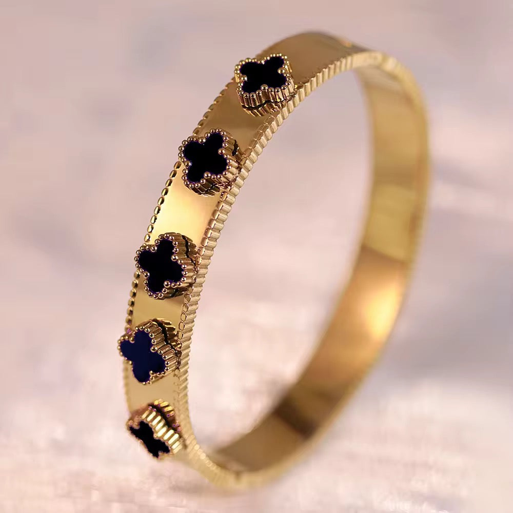 Clover Bangles