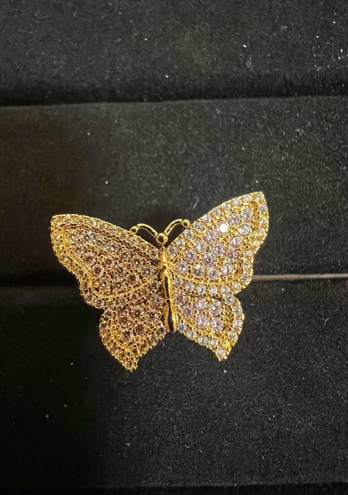 Butterfly ring